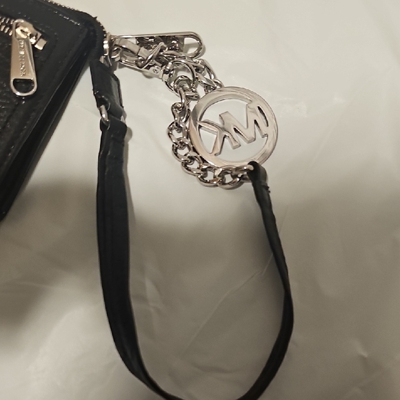 Michael Kors Black Wallet with Silver Hardware - Picture 3 of 8